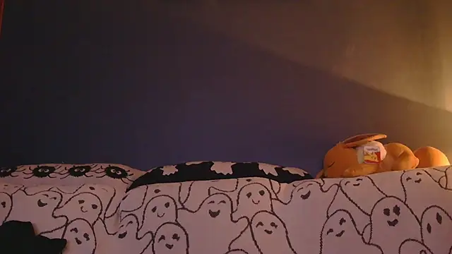 TearYouApart69 online show from 04.30.26