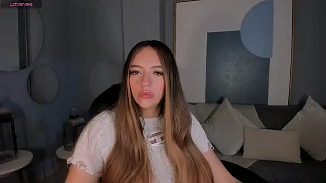 Snapshot of BellaRose_X chatting on 10.04.25 BellaRose X online show from 10.04.25