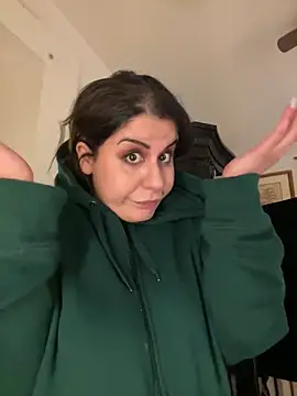 holyeroticss online show from 02.02.25