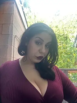 holyeroticss online show from 10.15.25