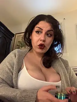 holyeroticss online show from 12.21.25