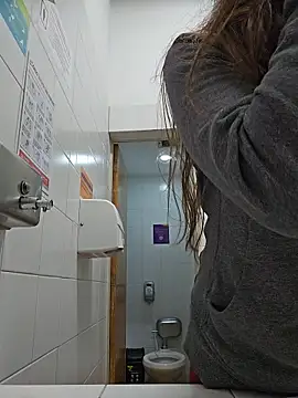 mmmVirginia online show from 10.25.25