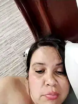 lunanataly online show from 02.22.25