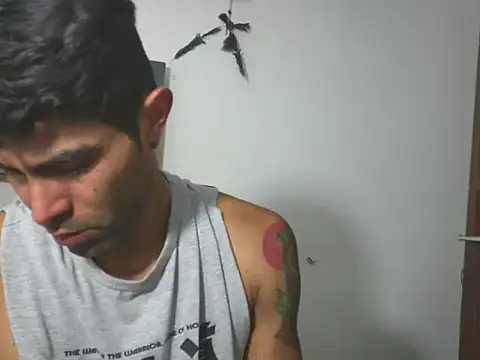 hideonbush051 online show from 02.25.26