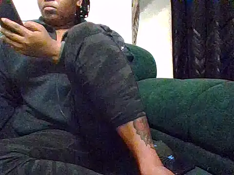 NATASHA LUCKY online show from 04.04.26