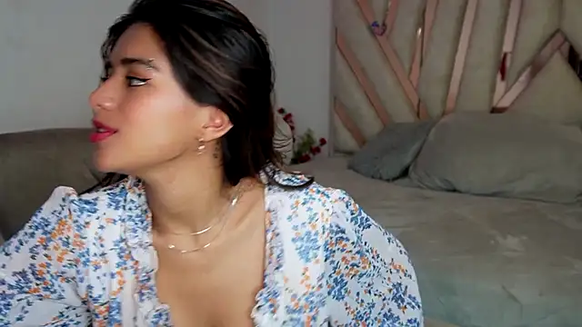 Rebecca 055 online show from 02.01.26