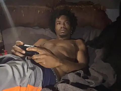 SlimeCrownzOut5 online show from 03.04.26