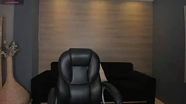 AnaisNin online show from 02.08.25