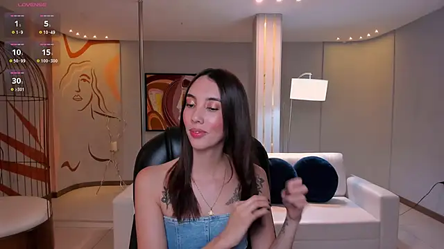 AnaisNin online show from 03.08.25