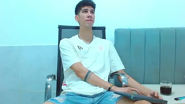 jhony-sex online show from 02.18.26