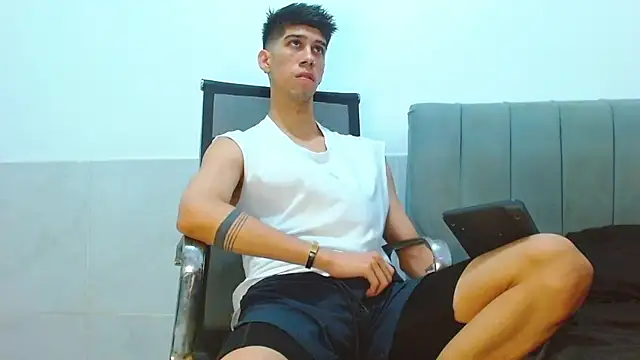 Snapshot of jhony-sex chatting on 07.21.26 jhony-sex online show from 07.21.26