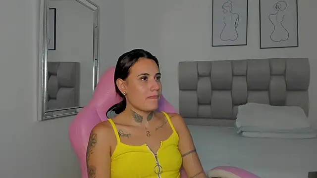 Susan-Sweet-7 online show from 09.17.25