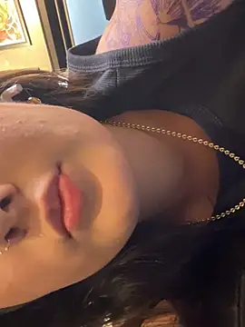 IrisBaker online show from 02.26.25