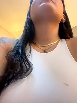 IrisBaker online show from 09.08.25