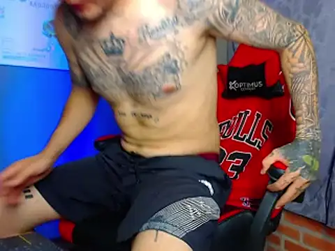 Snapshot of smoker445 chatting on 03.07.25 smoker445 online show from 03.07.25