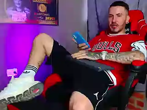 Snapshot of smoker445 chatting on 03.16.25 smoker445 online show from 03.16.25