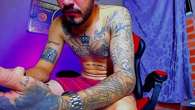 Snapshot of smoker445 chatting on 11.07.25 smoker445 online show from 11.07.25