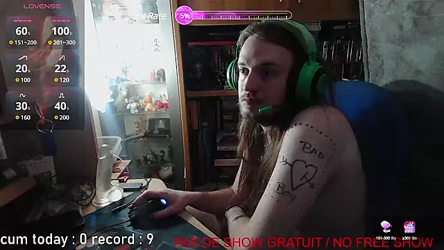 nicolasdumand21 online show from 01.23.25