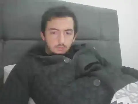 laynufff online show from 11.29.25