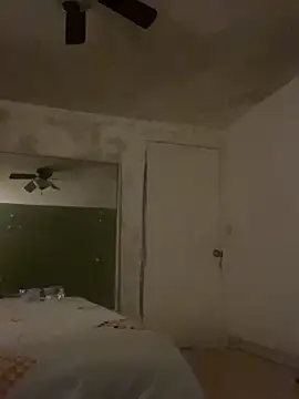 FumesClouds online show from 12.25.24