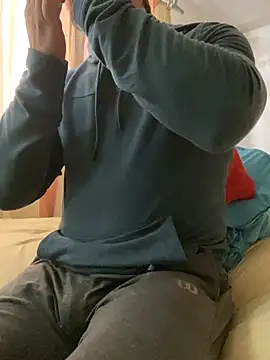 FumesClouds online show from 12.26.24