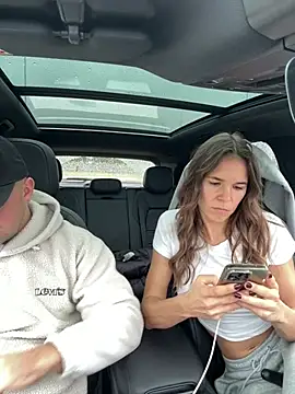 JuicyFruits93 online show from 02.03.26