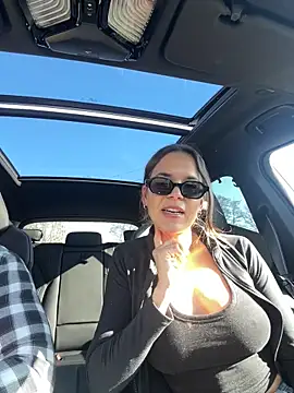 Snapshot of JuicyFruits93 chatting on 03.02.26 JuicyFruits93 online show from 03.02.26