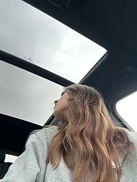 Snapshot of JuicyFruits93 chatting on 03.17.26 JuicyFruits93 online show from 03.17.26