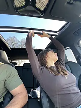 Snapshot of JuicyFruits93 chatting on 03.18.26 JuicyFruits93 online show from 03.18.26