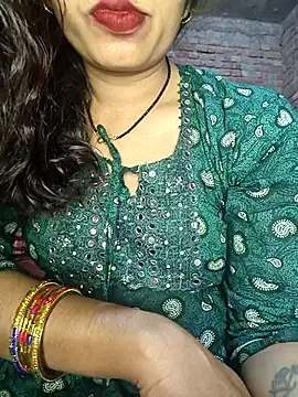 Snapshot of Simaran_bhabhi chatting on 02.12.25 Simaran bhabhi online show from 02.12.25