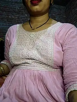 Snapshot of Simaran_bhabhi chatting on 02.14.25 Simaran bhabhi online show from 02.14.25
