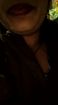 Snapshot of Simaran_bhabhi chatting on 02.15.25 Simaran bhabhi online show from 02.15.25