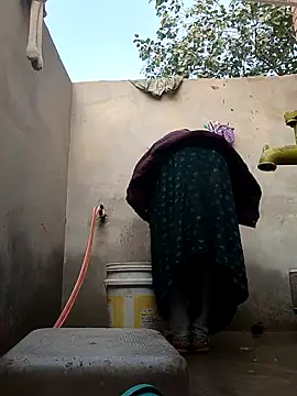 Snapshot of Simaran_bhabhi chatting on 03.13.25 Simaran bhabhi online show from 03.13.25