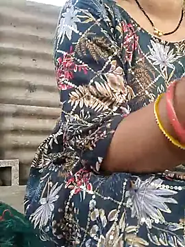 Snapshot of Simaran_bhabhi chatting on 03.21.25 Simaran bhabhi online show from 03.21.25