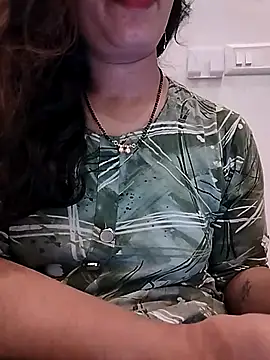 Snapshot of Simaran_bhabhi chatting on 01.07.26 Simaran bhabhi online show from 01.07.26