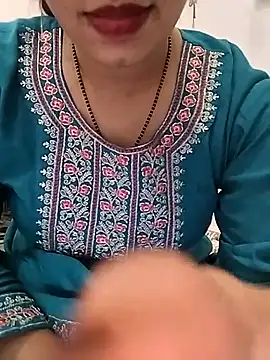 Snapshot of Simaran_bhabhi chatting on 01.15.26 Simaran bhabhi online show from 01.15.26