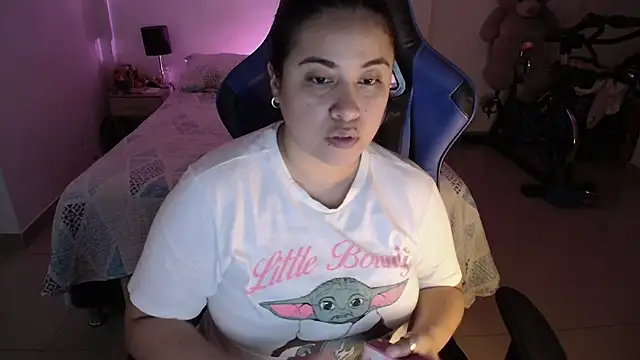 LauraHawkes online show from 06.27.26