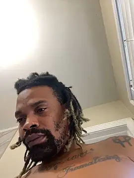 Snapshot of 1BeautyN1Beast chatting on 12.05.24 1BeautyN1Beast online show from 12.05.24