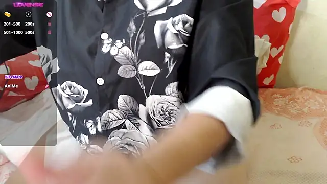 RoseStarr online show from 03.13.25