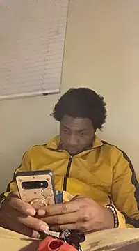 Snapshot of gaimov3r2024 chatting on 12.27.24 gaimov3r2024 online show from 12.27.24