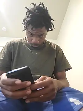 Snapshot of gaimov3r2024 chatting on 02.12.25 gaimov3r2024 online show from 02.12.25