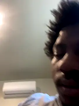 Snapshot of gaimov3r2024 chatting on 10.24.25 gaimov3r2024 online show from 10.24.25