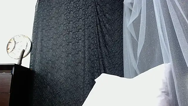 Snapshot of Abril_Bianchi chatting on 09.20.25 Abril Bianchi online show from 09.20.25