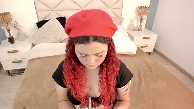 Twwiiggy online show from 03.13.26