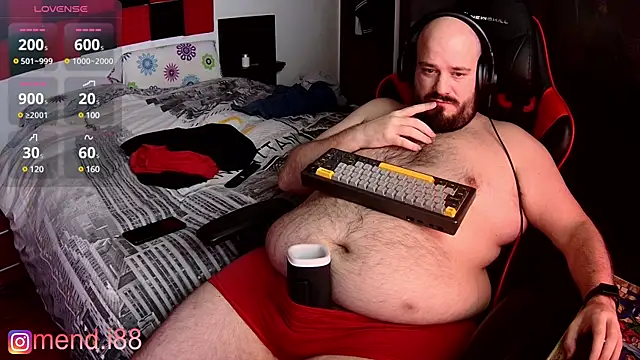 menditeta1 online show from 02.14.25