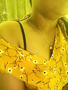Divya girl online show from 03.06.25