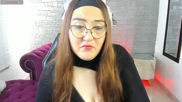 conniejames m online show from 09.22.25