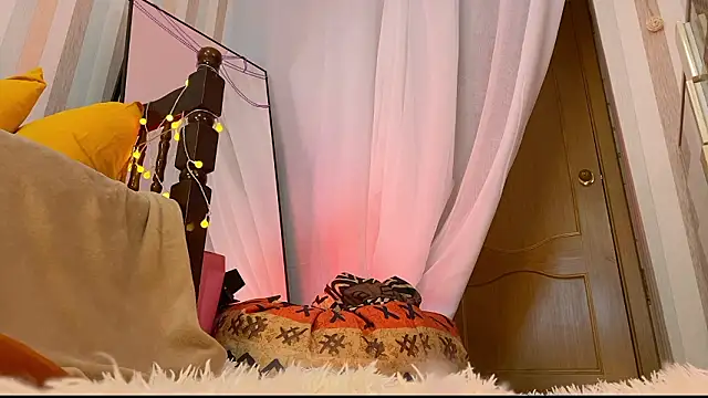 EmmyAmbros online show from 03.18.26