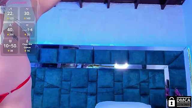 Snapshot of Venus_velez_ chatting on 01.12.25 Venus velez online show from 01.12.25