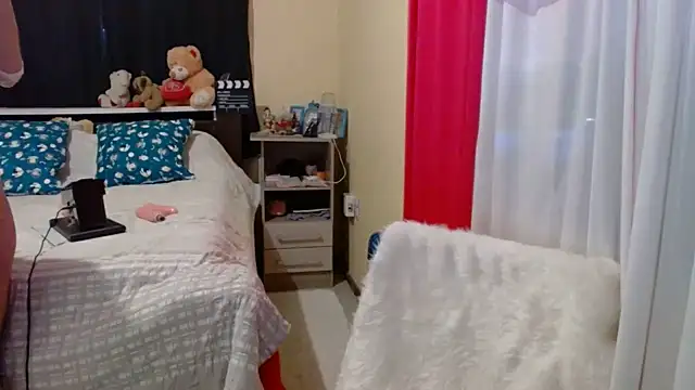 Brunna Ella online show from 06.25.26